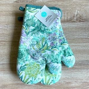 Martha Stewart Oven Mitts